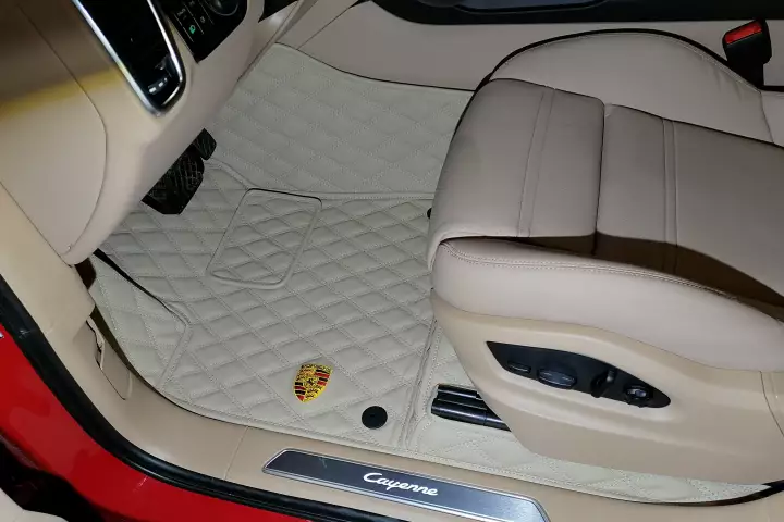 Коврики для Porsche Cayenne от студии автоинтерьера Carinterier